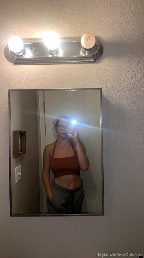 mykenzieren star top pictures