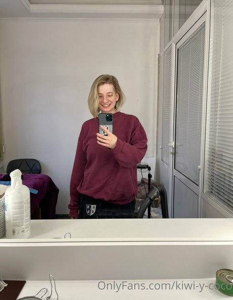 kiwi y coco top pornstar pic