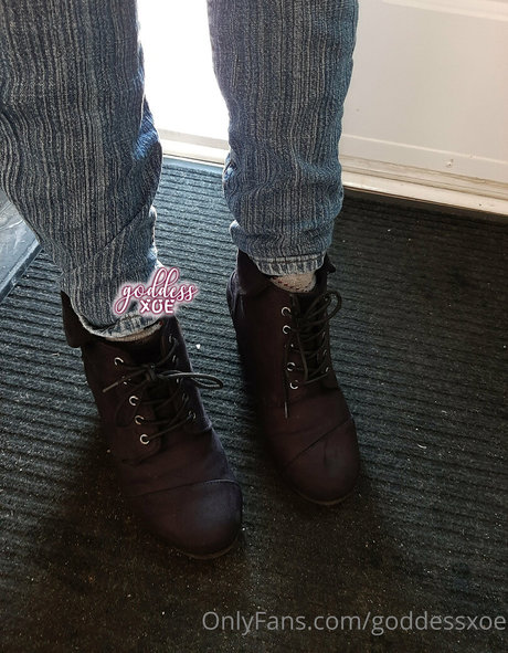 goddessxoe pornstar image