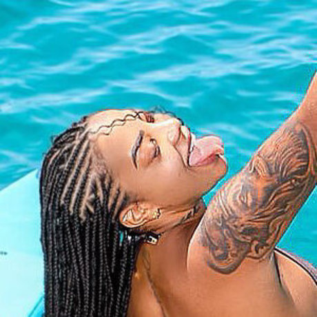 Ludmilla model hd pic