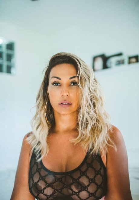 Valesca Popozuda high quality model images