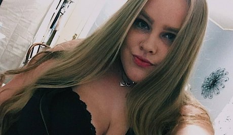 princessolive742 high quality star image