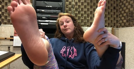 Ashleigh Burton art star images