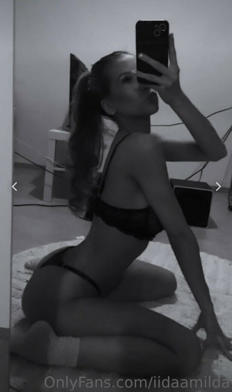 iidaamilda pornographic model pictures