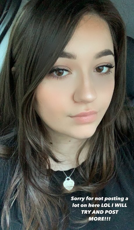 Bananabrea pretty model picture