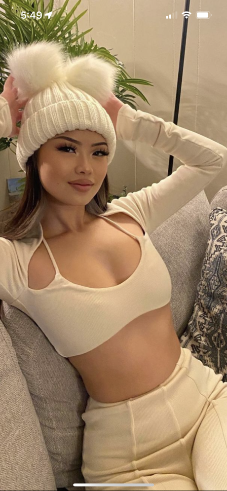 linawinaly nude actress img