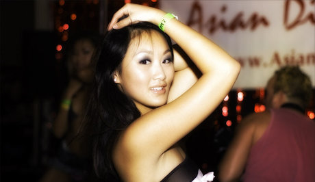 Evelyn Lin free model pics