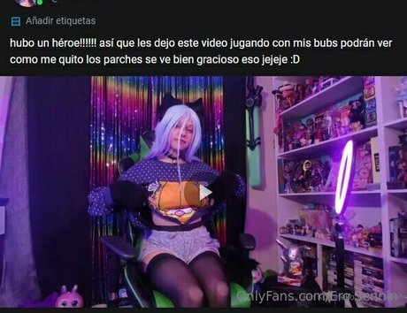 erosennin01 sexy actress pic