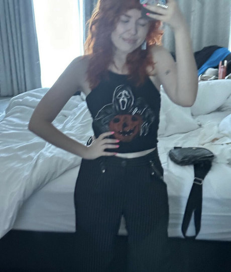 NotSaige star perfect gallery