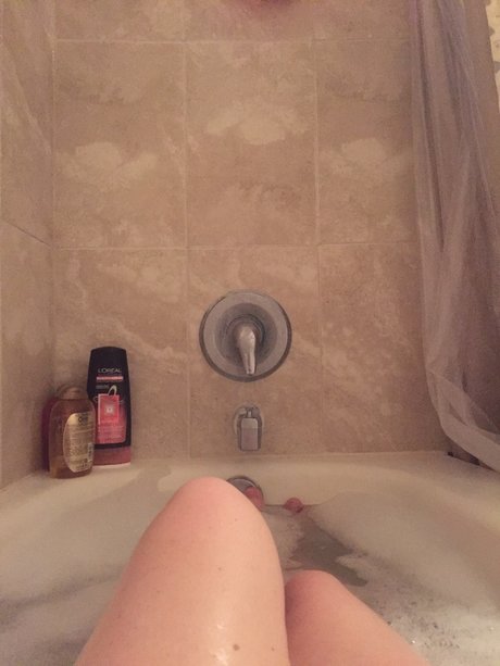 Olivia Grace model image