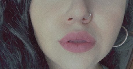 Rae Naughty Housewife model porn image