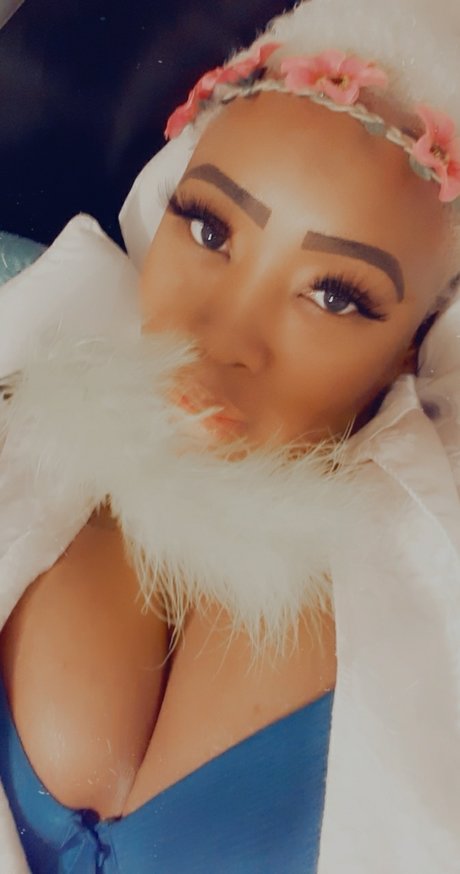 Miss Parker hot star archive