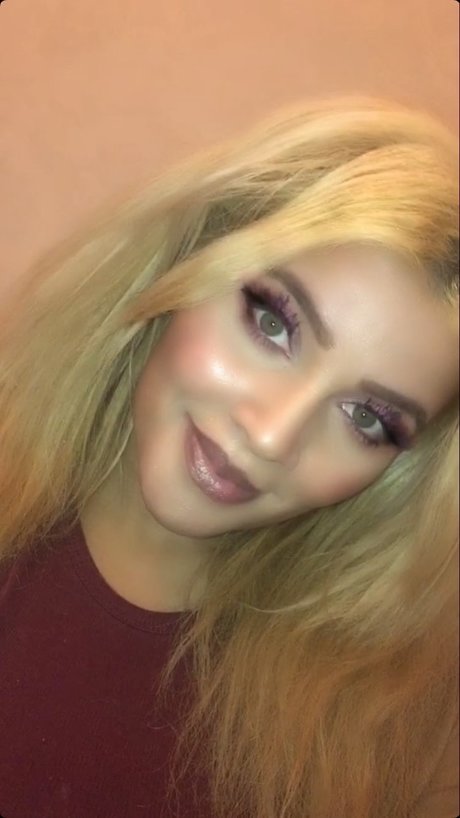 Mayana pornstar erotic img