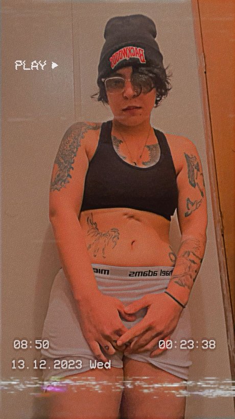 Jordan Riley star nice photos