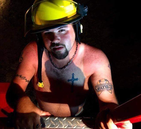 OfficerRomeo13 pornstar exclusive gallery