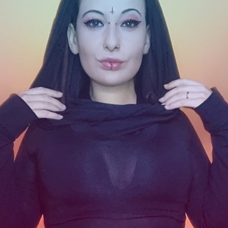 Nadja Satyria model free images