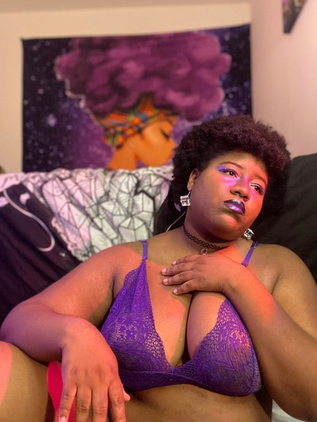 Novice of Mayhem pornstar nude images