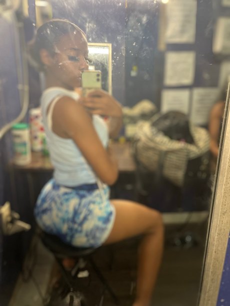 Pressure Nola art star picture