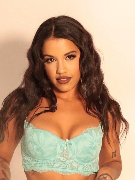 Nina White_ best star galleries