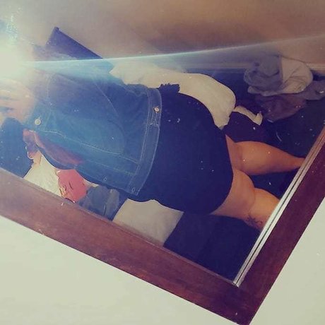 Nina gonzalez free model picture