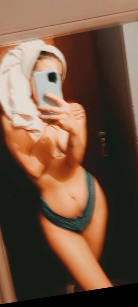 Peonia sexy pornstar pics