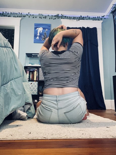 Peachy Blueberry adult star img