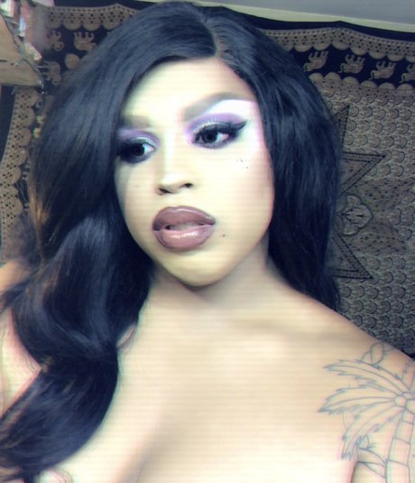 Paris LuRux nudes actress img