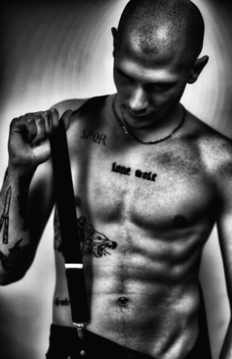 StraightToBottom top star gallery