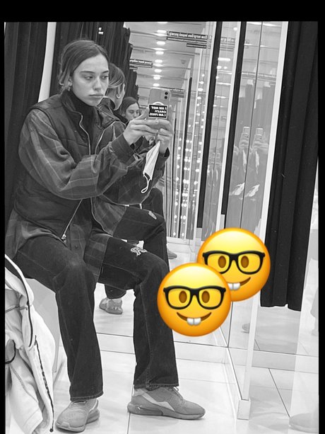 Osobennaya xxx model picture