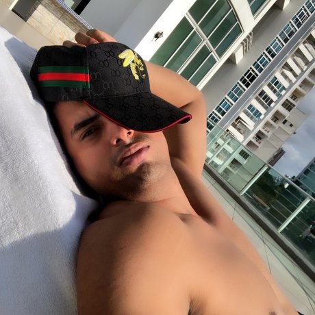 oscar enrique Casta eda rosales xxx actress galleries