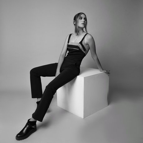 Orisia pretty actress images