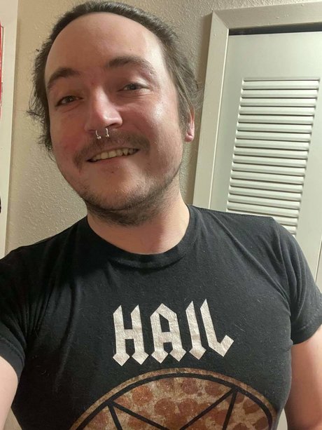 Dan Griggs star hd pics