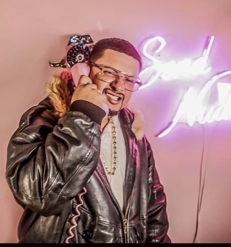 Only one DJLENZ exclusive actress picture