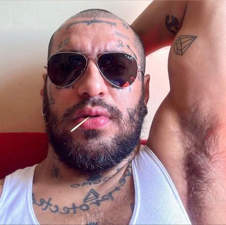 Marcos Magalh es sex model picture