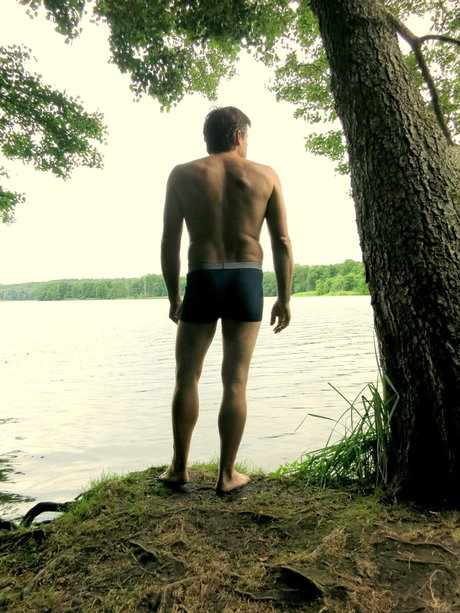 Olli the mechanic model sexy picture