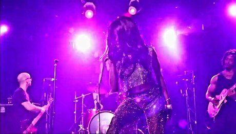 PRETTY BLACKMORE model naked photos