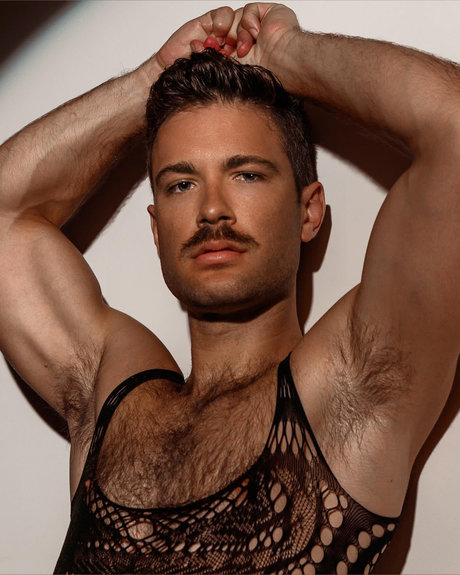 Cole McKenna model nice photos