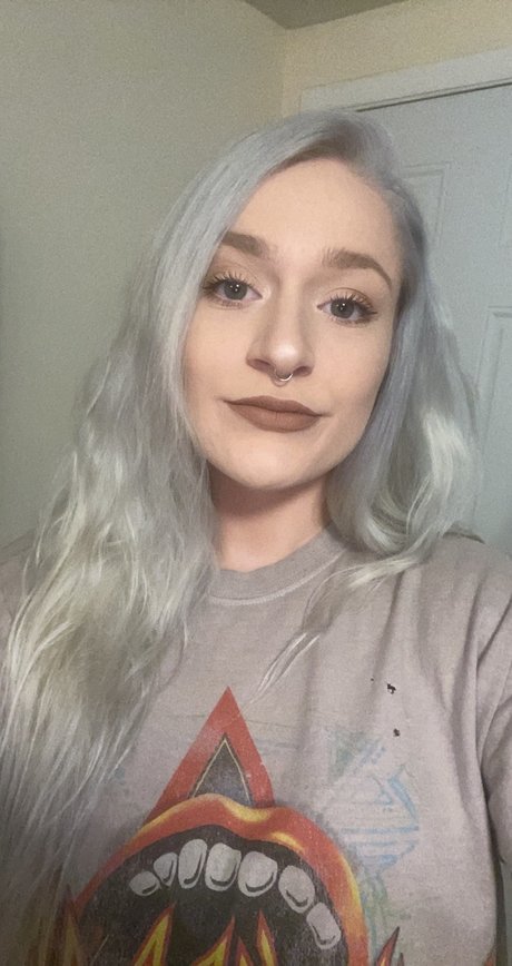 Mykah pornstar adult image