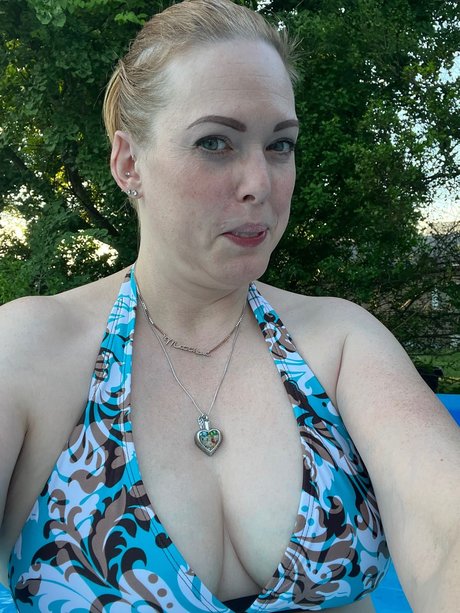 Pink Ribbons_ porn actress photo