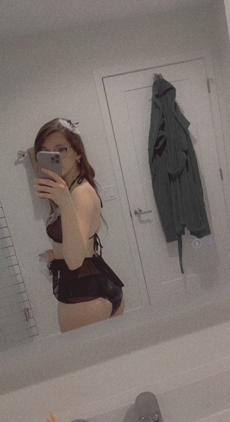 Pika beautiful model pics