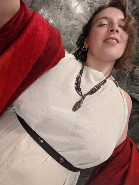 Domme Philippi pornstar free pics