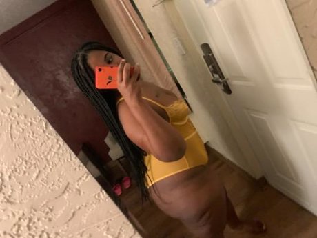 Pretty baby nudes actress image