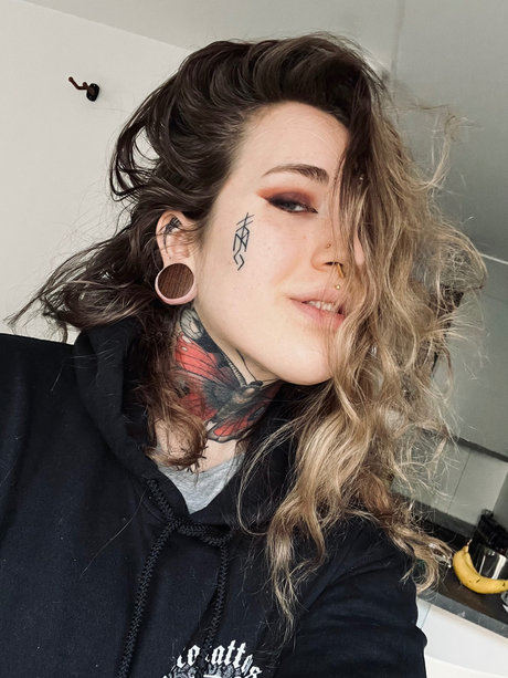 Radical Reb trans valkyrie exclusive model archive