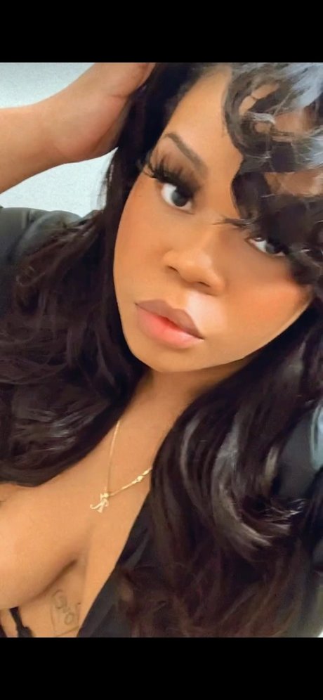 Queenkeyyy model art pictures