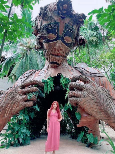 Queen Angels sex model archive