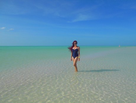 Queen Angels sex star pic