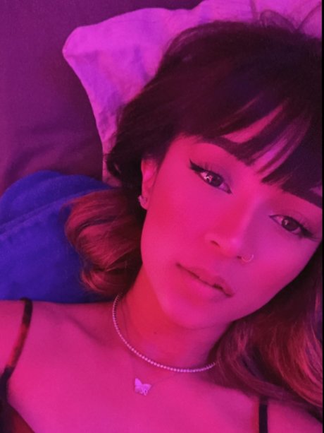 Queen Cycy_ exclusive star pic