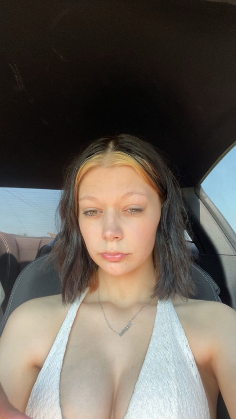 QueenC beautiful actress photo