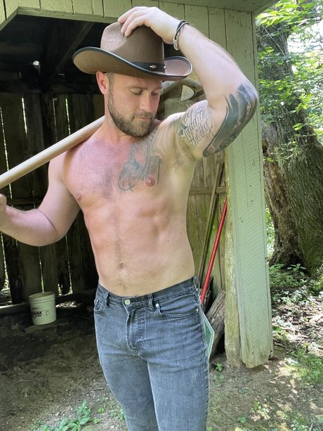 ImProZachFree model naked photo