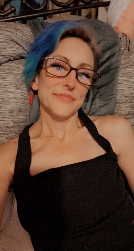 Princess Leia nude model img